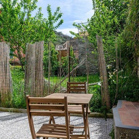 Joivy Family Flat With Little Patio, Cinque Terre Apartment เวอนาซซา ภายนอก รูปภาพ