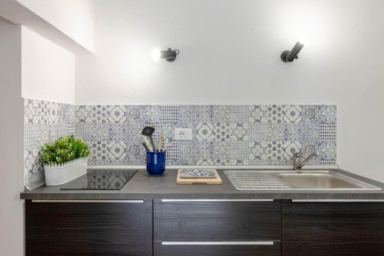 Joivy Family Flat With Little Patio, Cinque Terre Apartment เวอนาซซา ภายนอก รูปภาพ