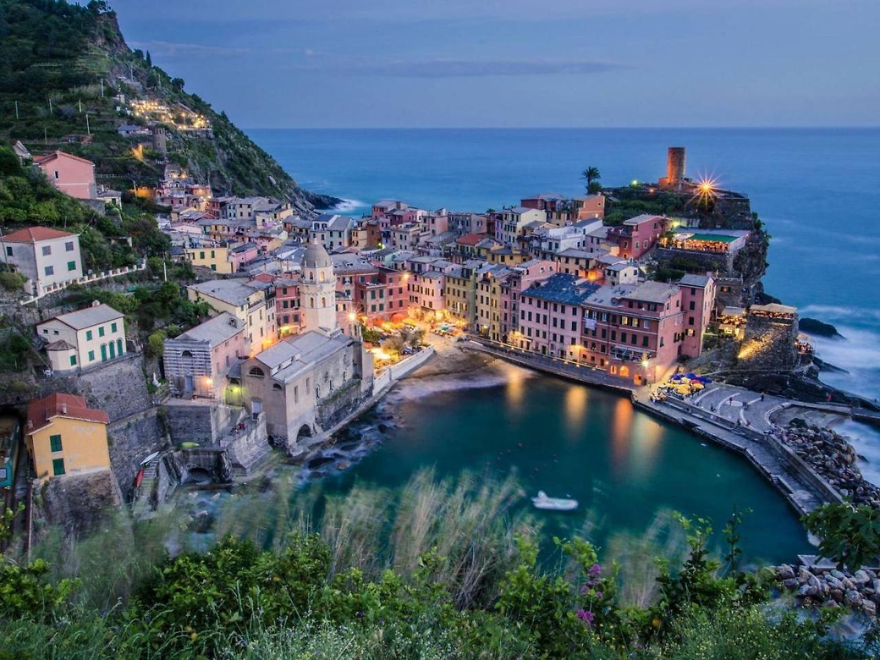 Joivy Family Flat With Little Patio, Cinque Terre Apartment เวอนาซซา ภายนอก รูปภาพ